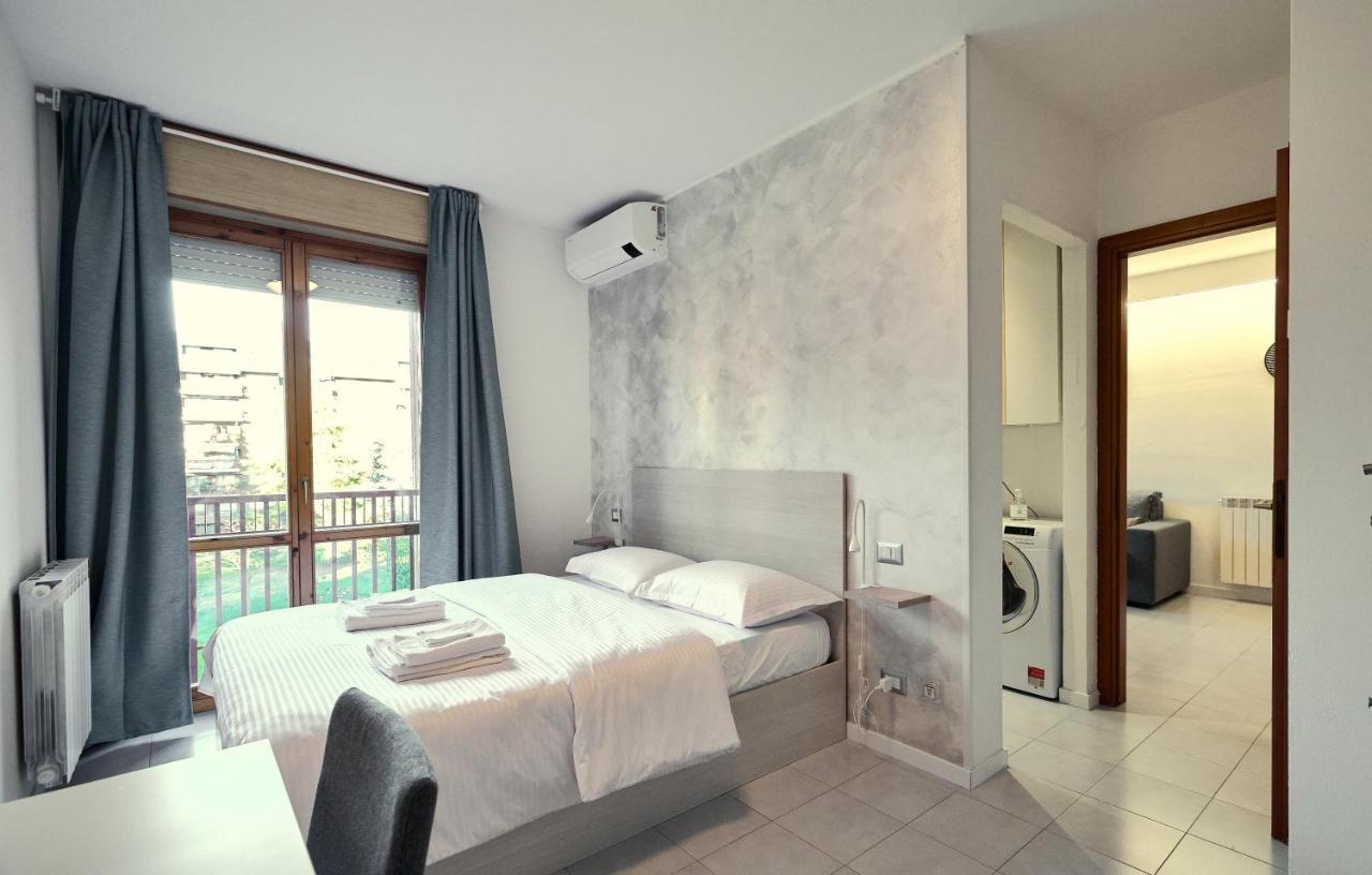 Apartment Forum III Assago Luaran gambar